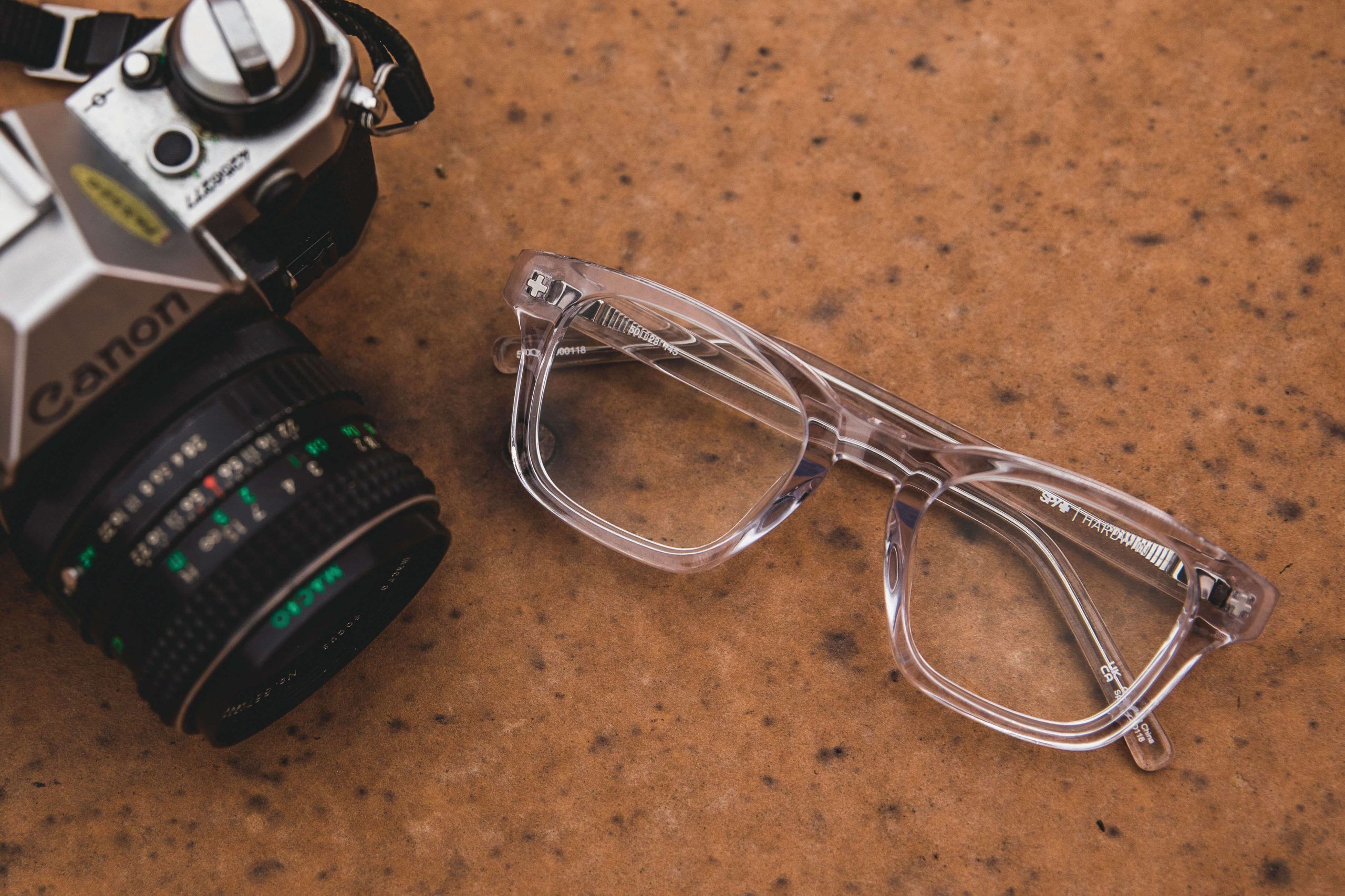 Spy eyeglasses