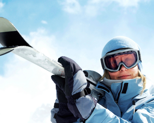 woman wearing ski goggles