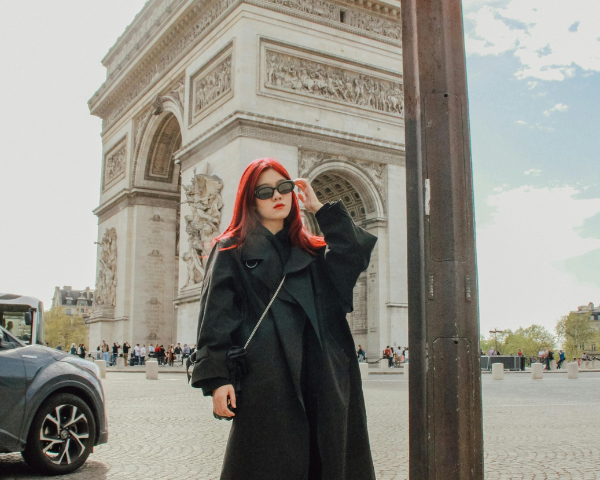 woman wearing celine sunglasses