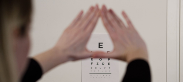 Dominant eye test