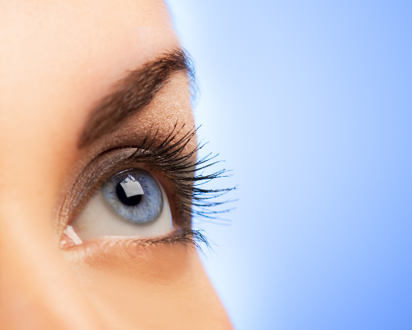 Are Blue Eyes Sensitive To Light? It's Complicated