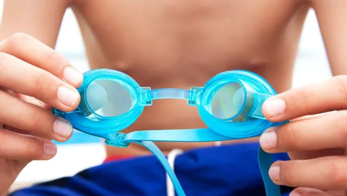 What to Look for When Buying Swimming Goggles