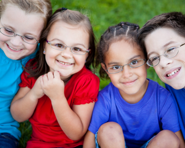 5 Tips for Buying The Right Eyeglasses For Your Child