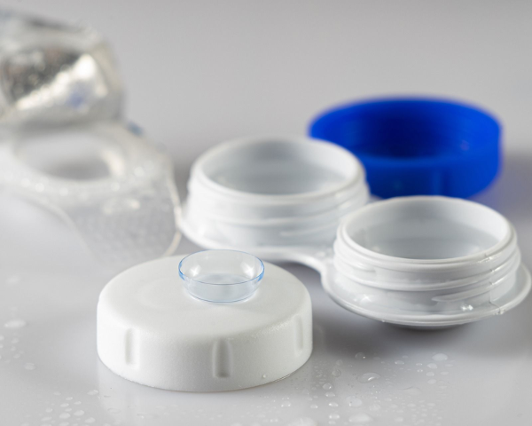 How To Clean Your Contact Lenses