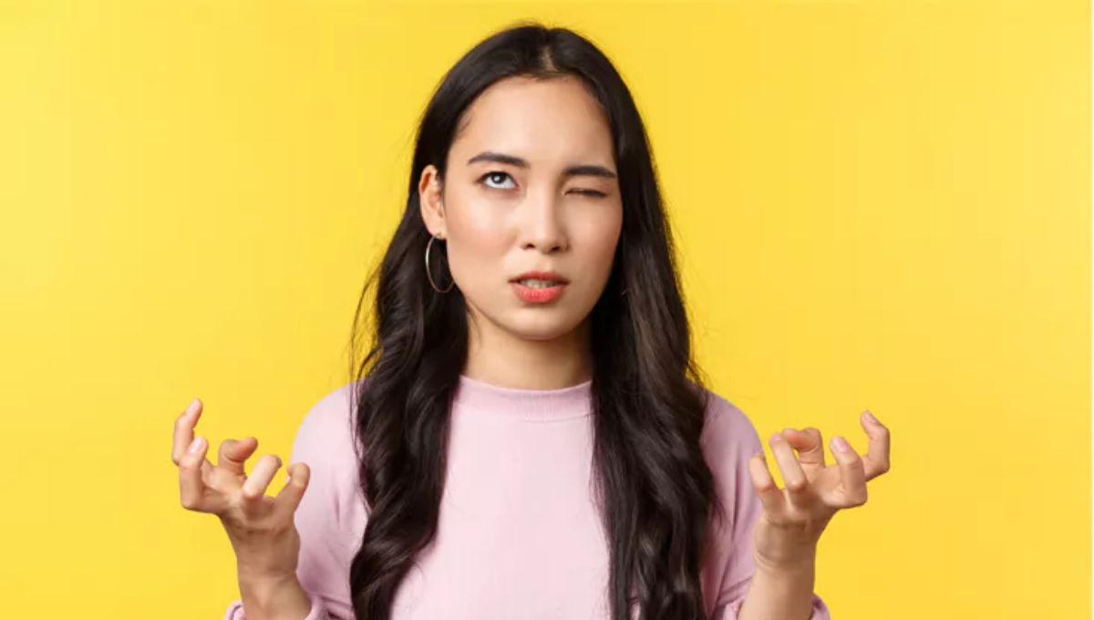 woman with eye twitching