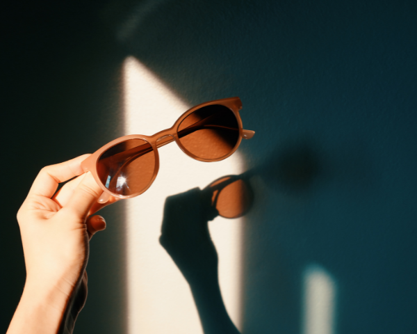 How Can I Make My Glasses Anti-Glare? | Vision Direct AU